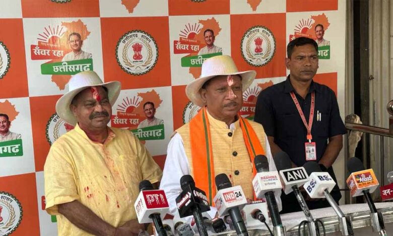 कांग्रेस के आरोप पर ईडी पर चढ़ गया ‘भगवा रंग’ को लेकर सीएम साय का पलटवार कांग्रेस के आरोप पर ईडी पर चढ़ गया ‘भगवा रंग’ को लेकर सीएम साय का पलटवार