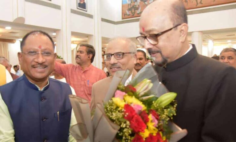 राज्यपाल रमेन डेका को मुख्यमंत्री साय ने दी जन्मदिन पर बधाई, सुखमय जीवन की कामना की राज्यपाल रमेन डेका को मुख्यमंत्री साय ने दी जन्मदिन पर बधाई, सुखमय जीवन की कामना की