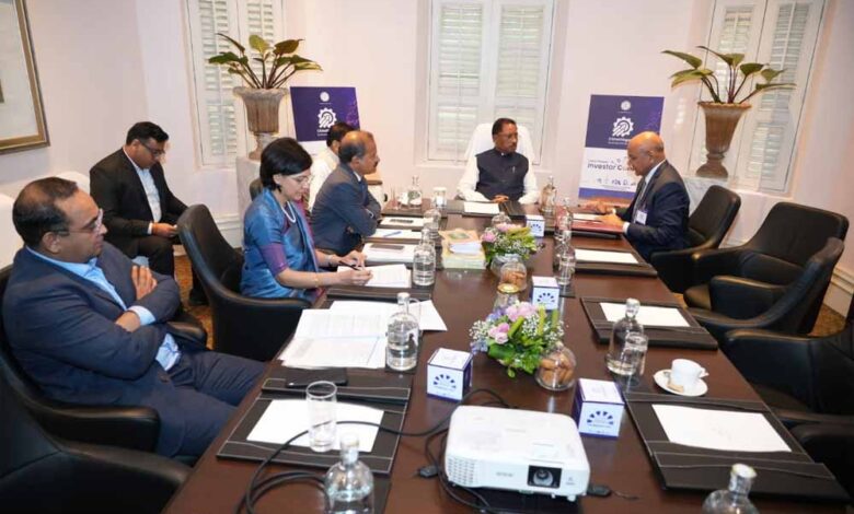 पराली से बनेगा हरित ईंधन, छत्तीसगढ़ में बढ़ेगा ग्रीन एनर्जी निवेश पराली से बनेगा हरित ईंधन, छत्तीसगढ़ में बढ़ेगा ग्रीन एनर्जी निवेश