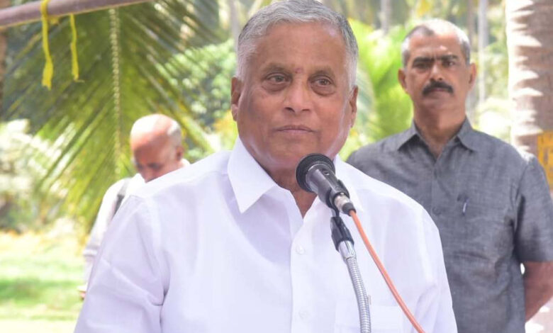 केंद्रीय राज्य मंत्री सोमन्ना ने कोंडागांव जिले का किया दौरा : किसानों से किया संवाद केंद्रीय राज्य मंत्री सोमन्ना ने कोंडागांव जिले का किया दौरा : किसानों से किया संवाद