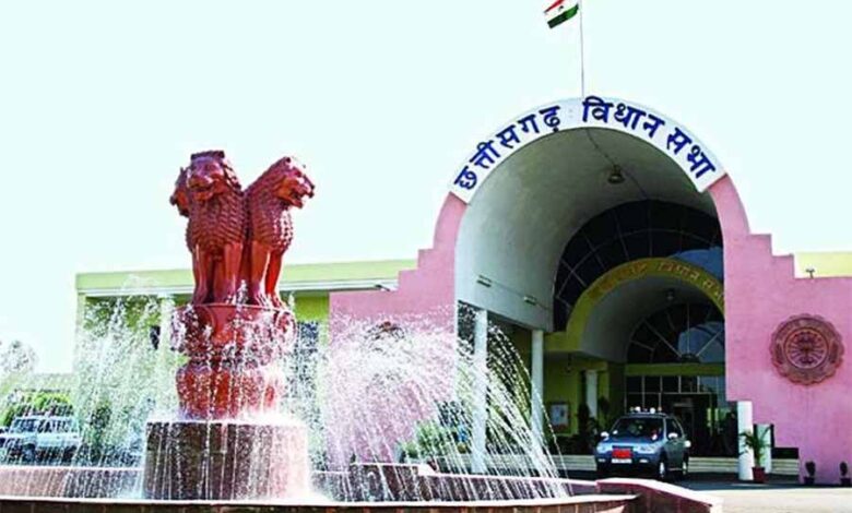 नए विधायकों के जमीन आवंटन का उठा मामला, राजस्व मंत्री बोले- नवा रायपुर में नकटी गांव में जमीन देने का चल रहा विचार नए विधायकों के जमीन आवंटन का उठा मामला, राजस्व मंत्री बोले- नवा रायपुर में नकटी गांव में जमीन देने का चल रहा विचार