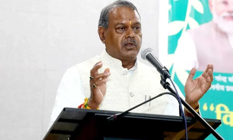 मुख्यमंत्री कल्याणी विवाह योजना विधवा बहनों के जीवन में नव-जीवन के संचार का माध्यम है : सामाजिक न्याय मंत्री कुशवाह… मुख्यमंत्री कल्याणी विवाह योजना विधवा बहनों के जीवन में नव-जीवन के संचार का माध्यम है : सामाजिक न्याय मंत्री कुशवाह…