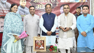 मुख्यमंत्री विष्णु देव साय ने “सौगात-ए-मोदी” के तहत मुस्लिम बहनों को बांटी खुशियाँ : 500 जरूरतमंद महिलाओं को मिले उपहार…