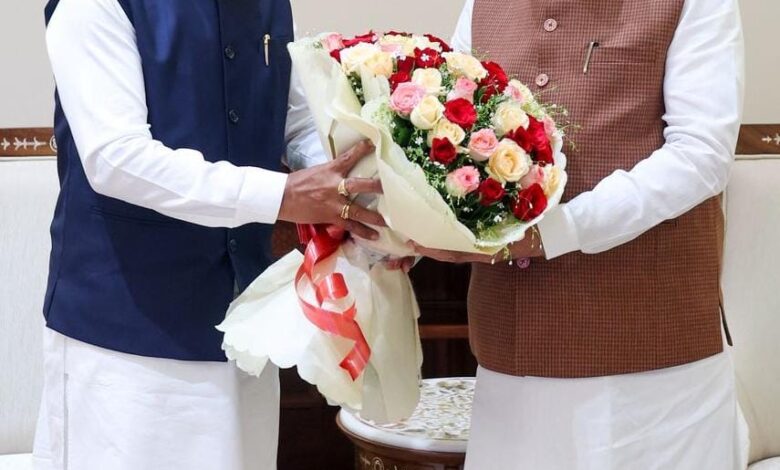 CG News: मुख्यमंत्री श्री विष्णुदेव साय ने की प्रधानमंत्री श्री नरेंद्र मोदी से मुलाकात, विकास कार्यों और नक्सल उन्मूलन पर हुई चर्चा…