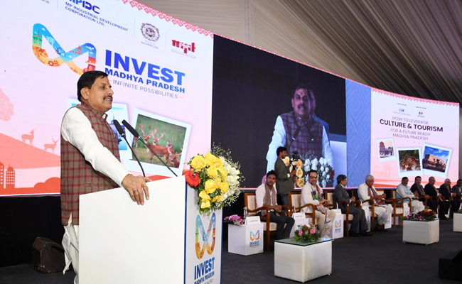 नई फिल्म पर्यटन नीति से सिनेमा और रोजगार को मिलेगा बढ़ावा : मुख्यमंत्री डॉ. यादव नई फिल्म पर्यटन नीति से सिनेमा और रोजगार को मिलेगा बढ़ावा : मुख्यमंत्री डॉ. यादव