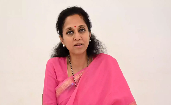 विमान के उड़ान में हुई देरी, एयर इंडिया पर भड़कीं एनसीपीएसपी नेता सुप्रिया सुले