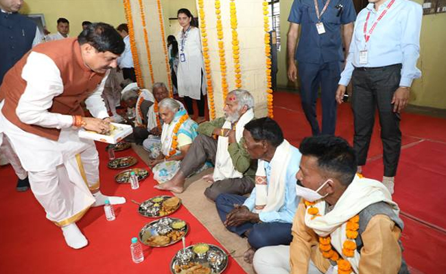 राज्य सरकार हर कदम-हर समय नागरिकों के साथ खड़ी है : मुख्यमंत्री डॉ. यादव