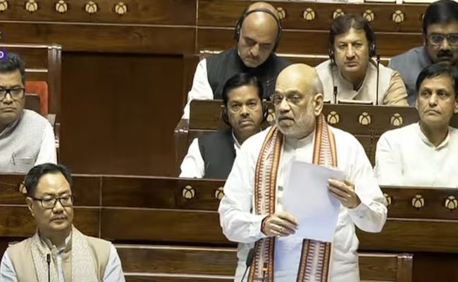 लोकसभा में बोले अमित शाह- दिल्ली के बाद अब पश्चिम बंगाल में भी कमल खिलेगा लोकसभा में बोले अमित शाह- दिल्ली के बाद अब पश्चिम बंगाल में भी कमल खिलेगा