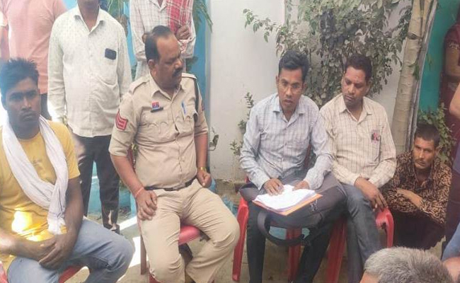 जिला प्रशासन की तत्परता से नाबालिग बालिका का विवाह रुका : शिक्षा जारी रखने का संकल्प जिला प्रशासन की तत्परता से नाबालिग बालिका का विवाह रुका : शिक्षा जारी रखने का संकल्प