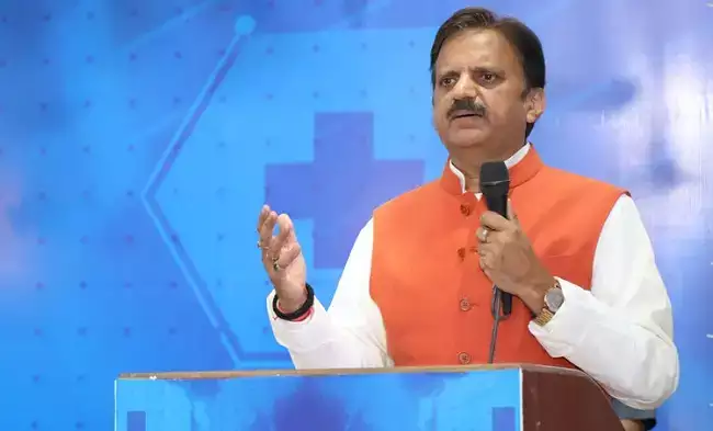 “मेडिकल एक्सीलेंस अवार्ड-2025” में चिकित्सा क्षेत्र में उत्कृष्ट योगदान का किया सम्मान: उप मुख्यमंत्री राजेन्द्र शुक्ल… “मेडिकल एक्सीलेंस अवार्ड-2025” में चिकित्सा क्षेत्र में उत्कृष्ट योगदान का किया सम्मान: उप मुख्यमंत्री राजेन्द्र शुक्ल…