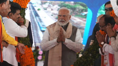 CG News: प्रधानमंत्री नरेंद्र मोदी को देखने और सुनने पहुंचे युवा: बस्तर में बदलाव और आर्थिक स्वावलंबन के लिए प्रधानमंत्री मोदी का जताया आभार…