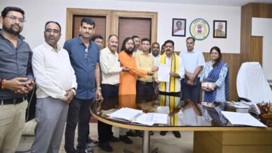 डिप्टी सीएम शर्मा से चर्चा के बाद पंचायत सचिवों की राज्य स्तरीय हड़ताल स्थगित