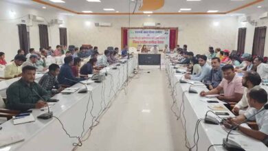 मनरेगा के संयुक्त आयुक्त ने ली पीएम आवास योजना ग्रामीण एवं मनरेगा कार्यों की समीक्षा बैठक