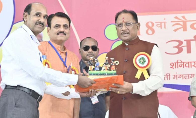 रायपुर : श्रमिक कल्याण और ऊर्जा के क्षेत्र में विकास को लेकर राज्य सरकार प्रतिबद्ध : मुख्यमंत्री विष्णु देव साय रायपुर : श्रमिक कल्याण और ऊर्जा के क्षेत्र में विकास को लेकर राज्य सरकार प्रतिबद्ध : मुख्यमंत्री विष्णु देव साय
