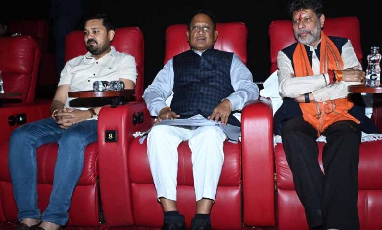 रायपुर : “सुहाग” फिल्म में छत्तीसगढ़ की संस्कृति और पारिवारिक मूल्यों का सजीव चित्रण – मुख्यमंत्री विष्णु देव साय