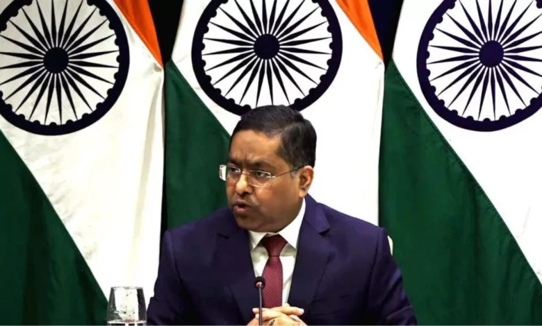 बांग्लादेश में हिंदू नेता की हत्या, भारत ने जताई कड़ी नाराजगी, यूनुस को सुनाई खरी-खरी बांग्लादेश में हिंदू नेता की हत्या, भारत ने जताई कड़ी नाराजगी, यूनुस को सुनाई खरी-खरी