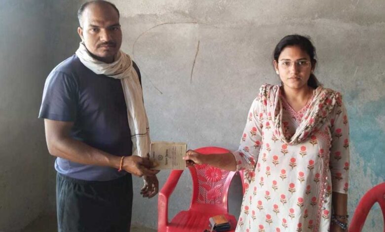 रायपुर : सुशासन तिहार बना ग्रामीणों के लिए राहत का माध्यम रायपुर : सुशासन तिहार बना ग्रामीणों के लिए राहत का माध्यम