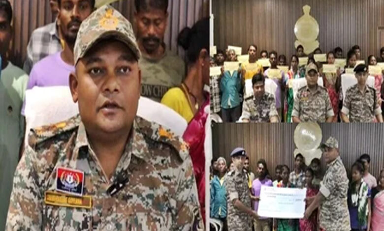 बीजापुर में सुरक्षाबल के जवानों को बड़ी सफलता, 22 नक्सलियों ने जवानों के सामने सरेंडर कर दिया बीजापुर में सुरक्षाबल के जवानों को बड़ी सफलता, 22 नक्सलियों ने जवानों के सामने सरेंडर कर दिया