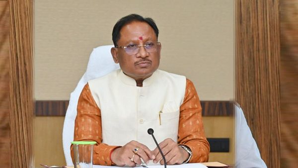 CG News: मुख्यमंत्री विष्णुदेव साय के निर्देश पर मृत बालक दिव्यांश के परिवारजनों को तत्काल 4 लाख रूपये की मिली आर्थिक सहायता… CG News: मुख्यमंत्री विष्णुदेव साय के निर्देश पर मृत बालक दिव्यांश के परिवारजनों को तत्काल 4 लाख रूपये की मिली आर्थिक सहायता…