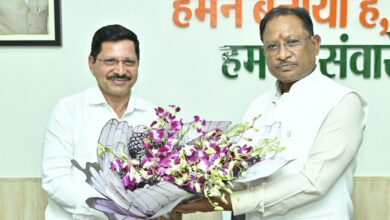मुख्यमंत्री विष्णु देव साय से साउथ ईस्टर्न कोलफील्ड्स लिमिटेड (एसईसीएल) के नव नियुक्त सीएमडी हरीश दुहन ने की सौजन्य मुलाकात…