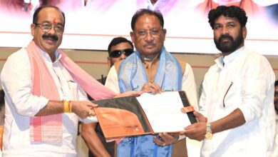 CG News: मुख्यमंत्री विष्णु देव साय तेलघानी विकास बोर्ड के नव नियुक्त अध्यक्ष के पदभार ग्रहण समारोह में हुए शामिल…