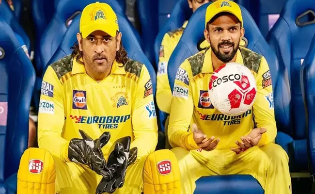 ऋतुराज गायकवाड़ आईपीएल 2025 से बाहर, एमएस धोनी करेंगे चेन्नई की कप्तानी ऋतुराज गायकवाड़ आईपीएल 2025 से बाहर, एमएस धोनी करेंगे चेन्नई की कप्तानी