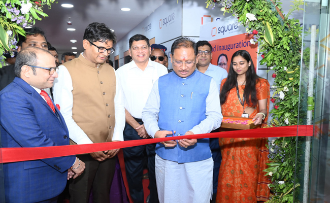 मुख्यमंत्री श्री विष्णु देव साय ने स्क्वायर बिजनेस सर्विसेज को किया ऑफिस स्पेस आबंटित : नवा रायपुर को देश का अगला आईटी हब बनाने की दिशा में बड़ा कदम मुख्यमंत्री श्री विष्णु देव साय ने स्क्वायर बिजनेस सर्विसेज को किया ऑफिस स्पेस आबंटित : नवा रायपुर को देश का अगला आईटी हब बनाने की दिशा में बड़ा कदम