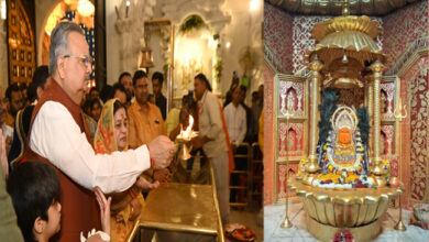 मां बमलेश्वरी के दर्शन करने डोंगरगढ़ पहुंचे विधानसभा अध्यक्ष डॉ. रमन सिंह