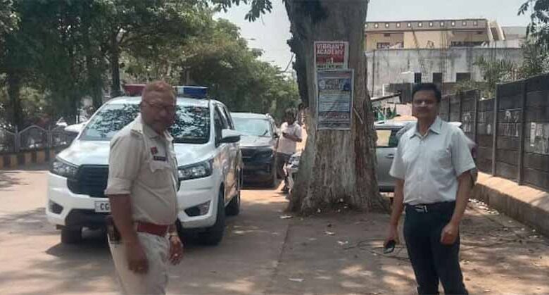 11 बस संचालकों पर जिला परिवहन विभाग द्वारा हुई चालानी कार्रवाई 11 बस संचालकों पर जिला परिवहन विभाग द्वारा हुई चालानी कार्रवाई