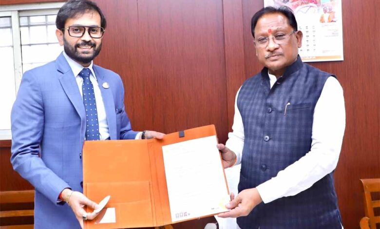रायपुर में जल्द स्थापित होगा देश का प्रमुख AI डेटा सेंटर- ESDS करेगी 600 करोड़ रुपये का निवेश रायपुर में जल्द स्थापित होगा देश का प्रमुख AI डेटा सेंटर- ESDS करेगी 600 करोड़ रुपये का निवेश