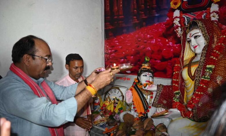 उप मुख्यमंत्री अरुण साव कर्मा माता मंदिर प्राण प्रतिष्ठा एवं सम्मान समारोह में हुए शामिल उप मुख्यमंत्री अरुण साव कर्मा माता मंदिर प्राण प्रतिष्ठा एवं सम्मान समारोह में हुए शामिल