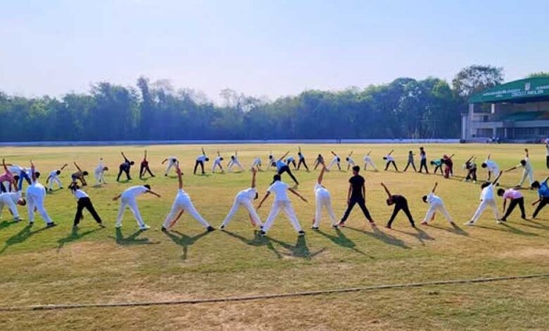 ग्रीष्मकालीन खेल प्रशिक्षण शिविर में विभिन्न खेल गतिविधियों में जुनियर एवं सीनियर वर्ग के खिलाड़ी ले रहे हैं भाग ग्रीष्मकालीन खेल प्रशिक्षण शिविर में विभिन्न खेल गतिविधियों में जुनियर एवं सीनियर वर्ग के खिलाड़ी ले रहे हैं भाग