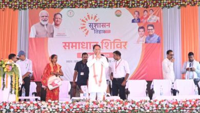 मुख्यमंत्री विष्णु देव साय आज सुशासन तिहार के अतंर्गत जशपुर जिले के कांसाबेल विकासखंड के ग्राम दोकड़ा पहुंचे