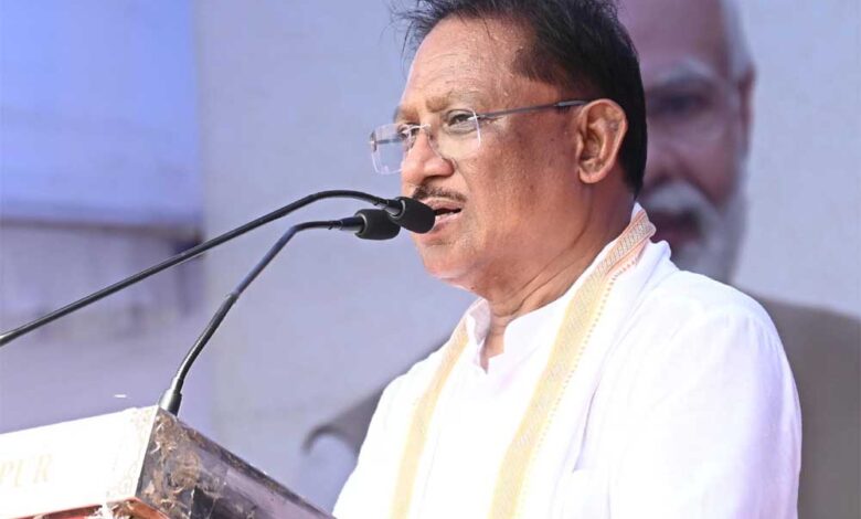 बस्तर के हर कोने तक पहुंचाएंगे विकास का उजाला: मुख्यमंत्री साय बस्तर के हर कोने तक पहुंचाएंगे विकास का उजाला: मुख्यमंत्री साय