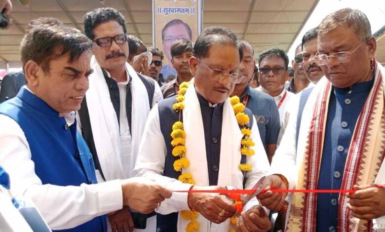 रायपुर : मुख्यमंत्री विष्णुदेव साय ने मंडला के रामनगर में किया सातवे आदि उत्सव का शुभारंभ रायपुर : मुख्यमंत्री विष्णुदेव साय ने मंडला के रामनगर में किया सातवे आदि उत्सव का शुभारंभ