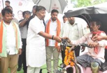 रायपुर : सुशासन तिहार में दिव्यांग रामूराम की समस्या पर हुई त्वरित सुनवाई