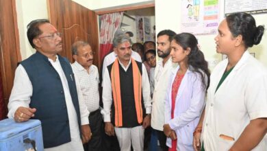 मुख्यमंत्री ने आयुष्मान आरोग्य मंदिर का किया औचक निरीक्षण