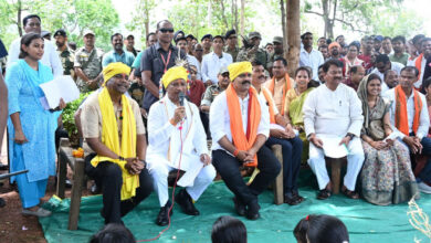 CG NEWS: मुख्यमंत्री विष्णु देव साय ने बासिंग में चौपाल लगाकर ग्रामीणों से किया जनसंवाद, सौगातों की बारिश से ग्रामीणों के चेहरे खिले…
