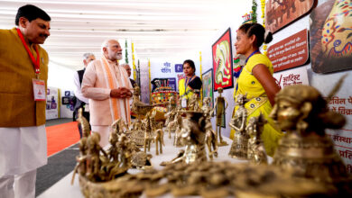 MP News: प्रधानमंत्री मोदी ने अहिल्याबाई होल्कर की 300वीं जयंती पर महिला सशक्तिकरण महासम्मेलन में की शिरकत, केंद्रित प्रदर्शनी का किया अवलोकन….