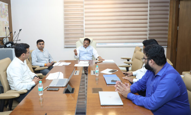 MP News- स्वास्थ्य क्षेत्र में 49,990 करोड़ के निवेश प्रस्तावों की समीक्षा: डिप्टी CM ने कहा – प्रस्तावों को साकार करने हेतु दें आवश्यक मार्गदर्शन और सहयोग…