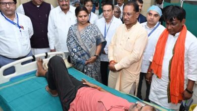 CG NEWS: मुख्यमंत्री विष्णुदेव साय का जिला अस्पताल में औचक निरीक्षण: मरीजों से की आत्मीय बातचीत, स्वास्थ्य सुविधाओं की ली जानकारी….