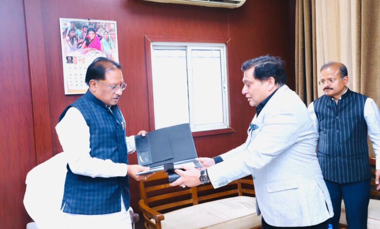 CG News: छत्तीसगढ़ से देशभर में होगी ट्रांसफॉर्मर सप्लाई, राजधानी बनेगा ट्रांसफॉर्मर निर्माण का केंद्र, 300 करोड़ रुपये से अधिक का निवेश प्रस्ताव…