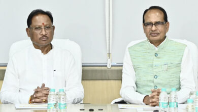 CG News- ‘अमृत सरोवर’ योजना से ग्रामीणों को मिलेगा रोजगार और जलसंरक्षण की दिशा में मिलेंगे ठोस परिणाम: स्थानीय आजीविका से जोड़ने केंद्रीय मंत्री ने दिए निर्देश….