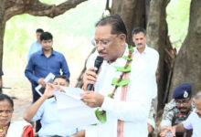 CG News: मुख्यमंत्री विष्णुदेव साय की घोषणाएं ले रही हैं धरातल पर आकार: इस गांव में उपस्वास्थ्य केंद्र और सड़कों के निर्माण को मिली मंजूरी….