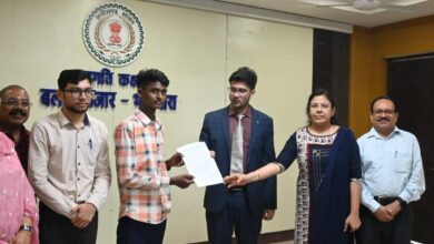 CG News- मुख्यमंत्री की त्वरित कार्यवाही से बदली बल्दाकछार के टिकेश्वर की तकदीर: सुशासन तिहार बना आदिवासी युवा के लिए वरदान….