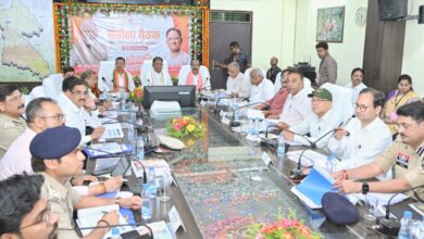 CG News: सुशासन तिहार में मुख्यमंत्री विष्णु देव साय की सख्ती, लापरवाह अधिकारी निलंबित…