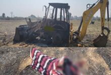 CG BREAKING NEWS- नक्सलियों का तांडव: छत्तीसगढ़-झारखंड बॉर्डर पर माओवादियों का हमला, सड़क निर्माण कार्य की गाड़ियों को किया आग के हवाले…