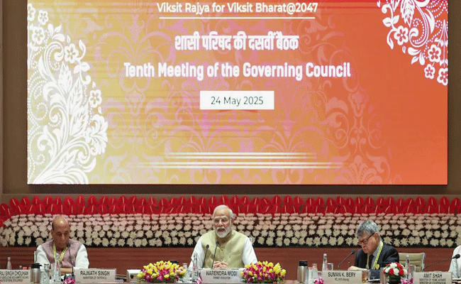 नीति आयोग की बैठक में बोले पीएम मोदी- जब हर राज्य विकसित होगा तो भारत विकसित होगा नीति आयोग की बैठक में बोले पीएम मोदी- जब हर राज्य विकसित होगा तो भारत विकसित होगा