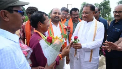 CG News : छत्तीसगढ़ के इस जिले में उतरा सीएम साय का हेलीकॉप्टर, करोड़ों रुपए के विकास कार्यो की दी सौगात, खुशी से खिल उठे ग्रामीणों के चेहरे…..