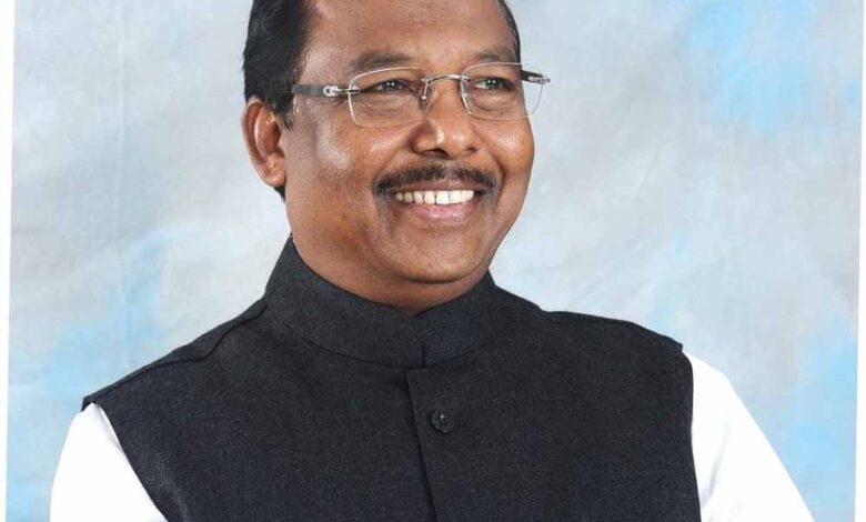 छात्रावास अधीक्षकों की पदस्थापना में पूर्ण पारदर्शिता बरती जाए : मंत्री नेताम छात्रावास अधीक्षकों की पदस्थापना में पूर्ण पारदर्शिता बरती जाए : मंत्री नेताम